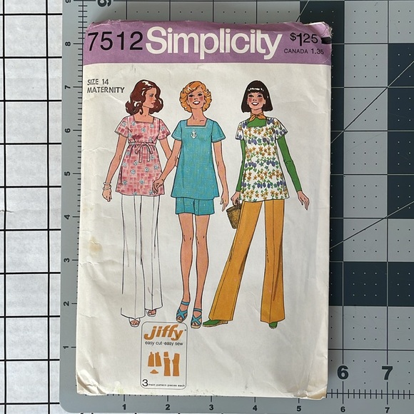 Vintage Simplicity Maternity sewing pattern, size 14, Bust 31-38, copyright 1976 - Picture 2 of 5